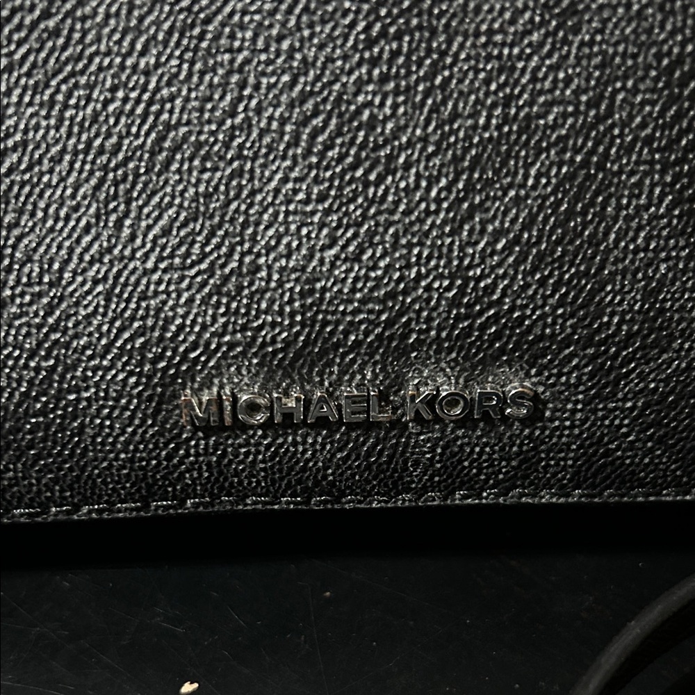 Michael Kors Black Crossbody Bag - Picture 2 of 7